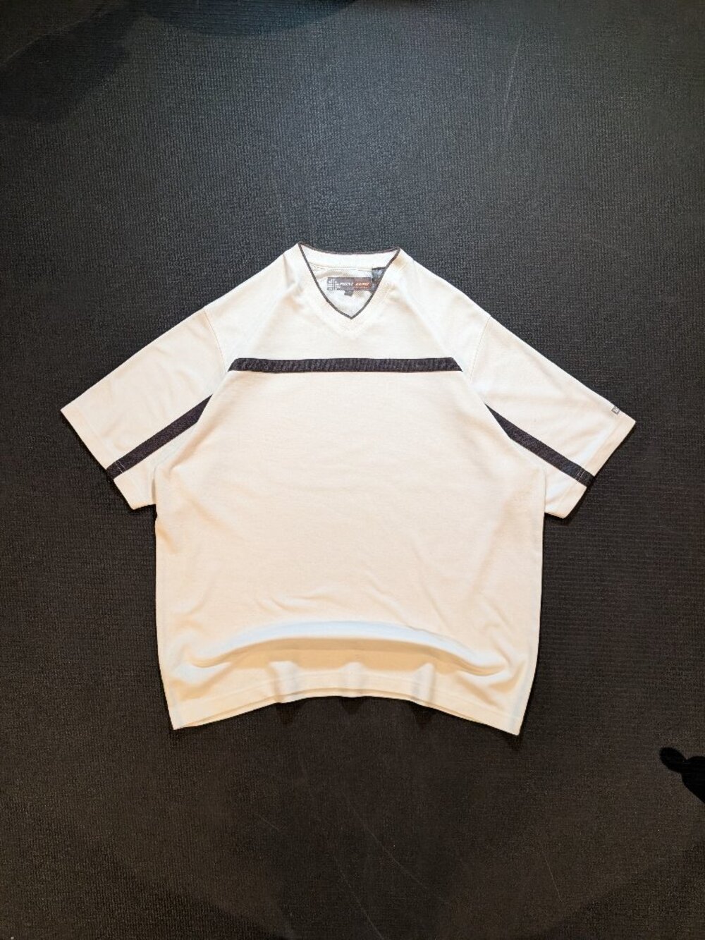 Vintage Y2K Point Zero tee mens large boxy fit with mesh lining white surfer